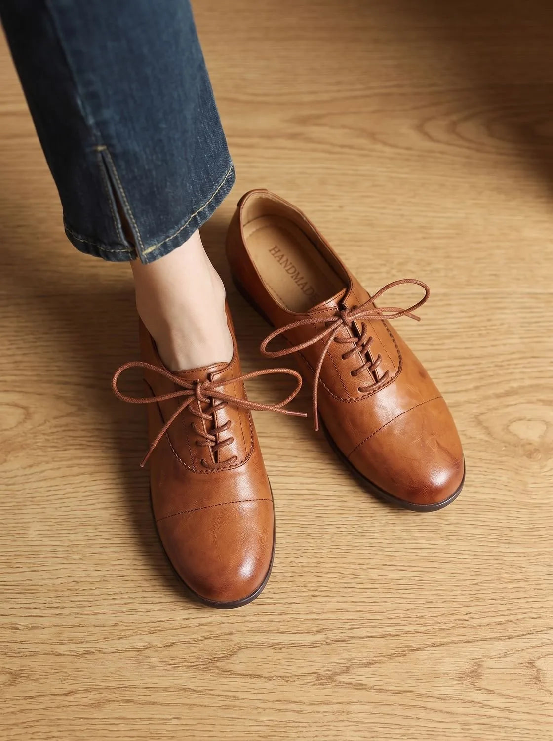 Cecilia | Leather Lace-Up Oxford Shoes with Cap-Toe for Women