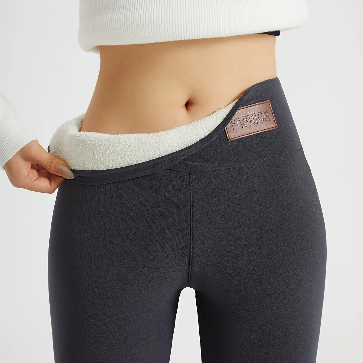 High-Waist Fleece-Lined Leggings for Women in Winter image 18