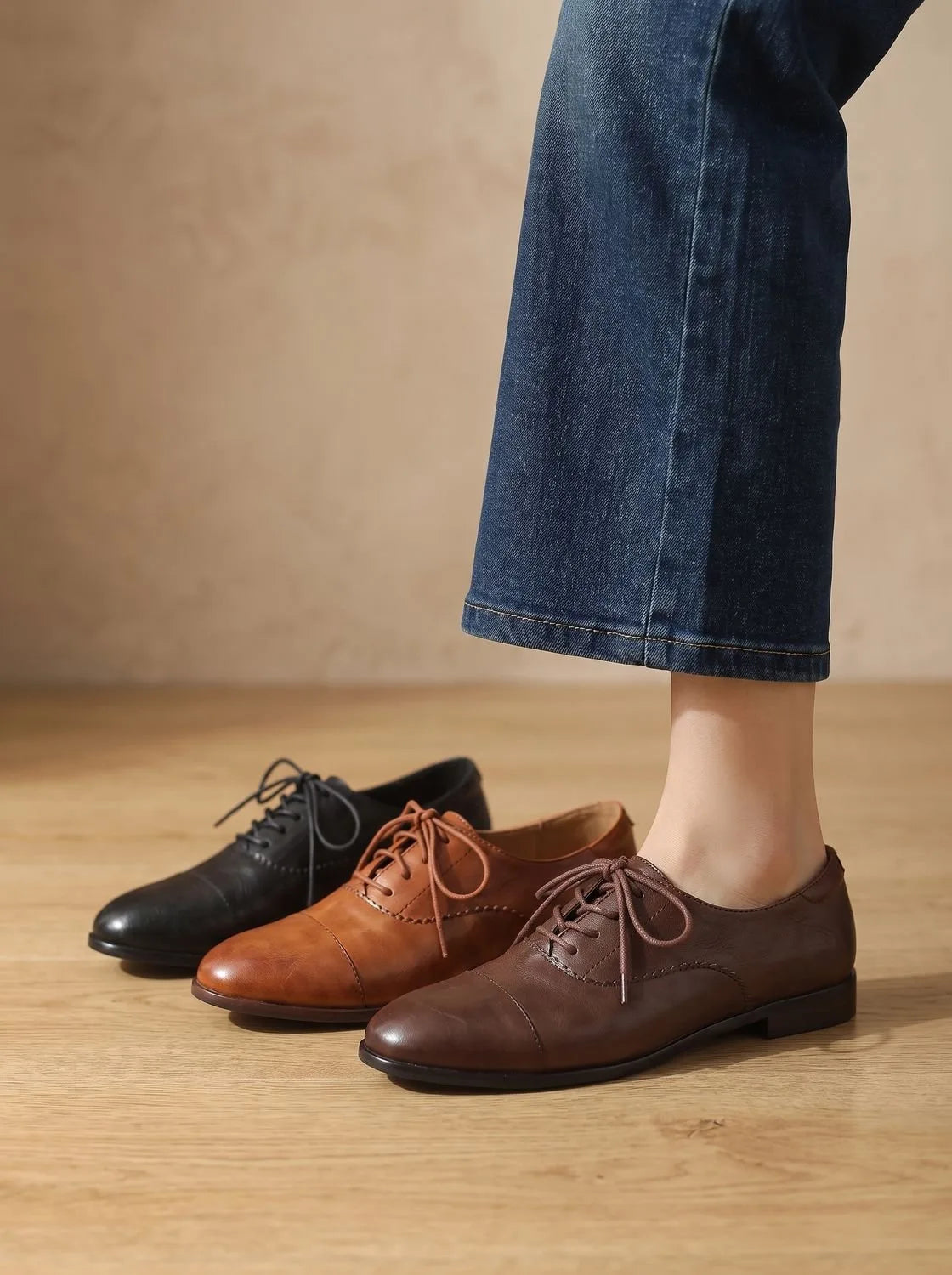 Leather Lace-Up Oxford Shoes with Cap-Toe for Women image 17