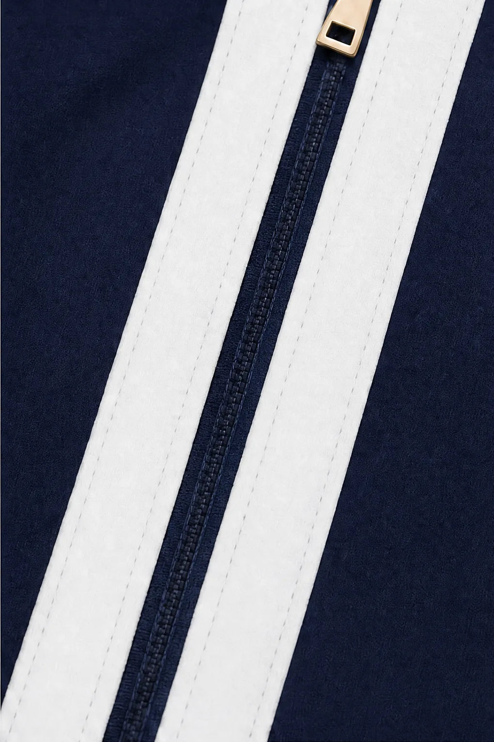 Two-Tone Colourblock Tracksuit Set for Women image 9